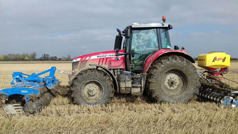 Autumn green manure sowing