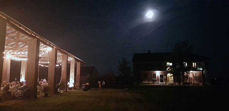 Cascina Oschiena under the moon